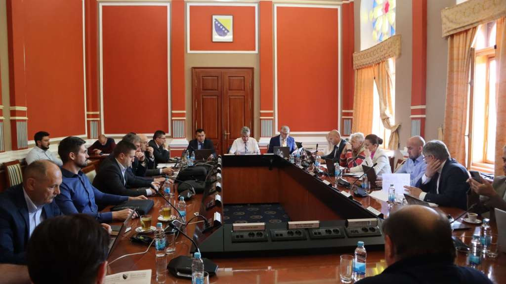 Vlada Brčko distritka BiH za poplavljena područja izdvaja 200 hiljada KM