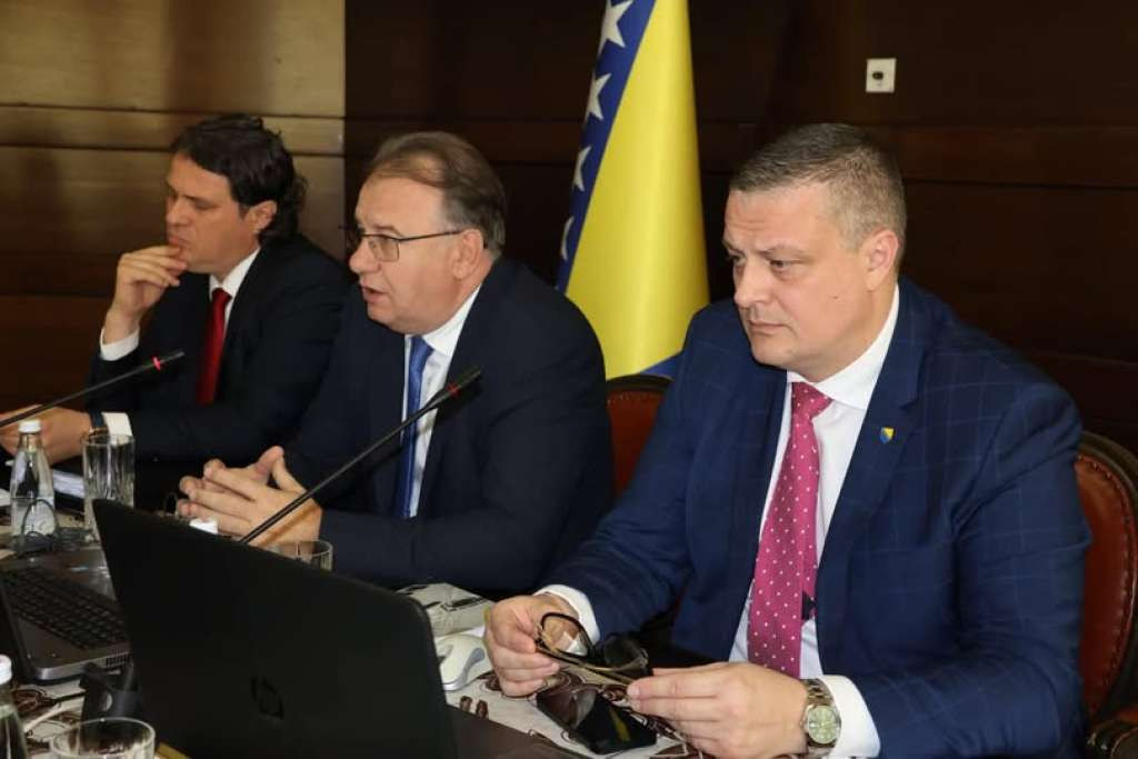 Nikšić: Bogati imaju pravo na svoje bogatstvo, ali i radnici imaju pravo na dostojanstvo