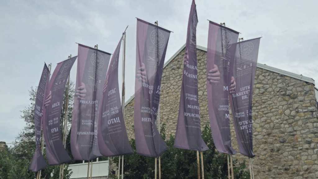 Predstavom 'Žena himna' u Brčkom počinju Internacionalni teatarski susreti