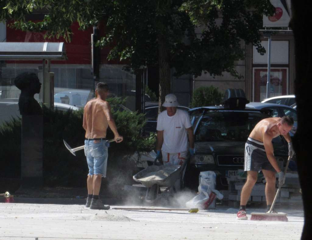 SSSBiH hitno traži ograničenje rada na otvorenom tokom najtoplijih sati