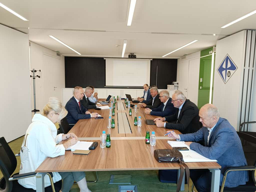 Uspješna saradnja EPBiH s poslodavcima i obrtnicima - Provedba novog Zakona i Odluke FERK-a