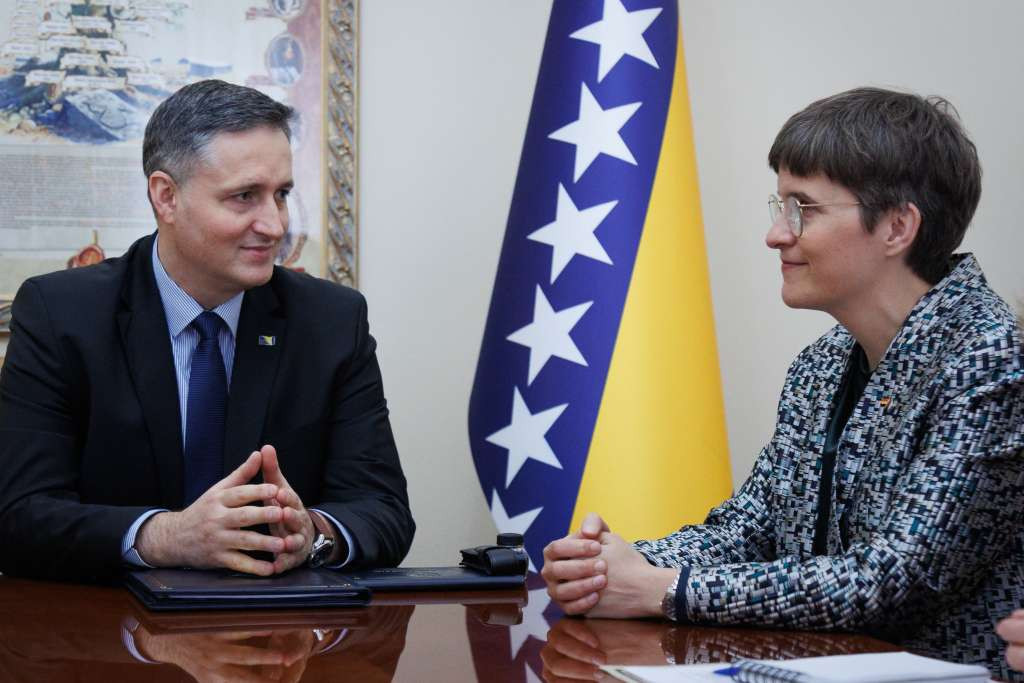 Istekla 72 sata - osuđeno protivpravno djelovanje entiteta RS
