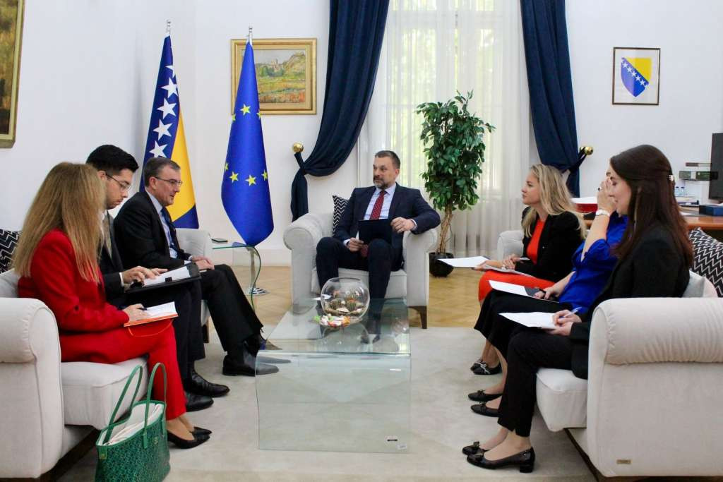 Konaković s ambasadorom Biggsom: Fokus BiH ostaje usmjeren na implementaciju ključnih prioriteta