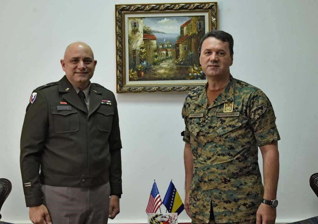 Mašović s direktorom Zajedničkog štaba Nacionalne garde Maryland brigadnim generalom Adamom Flaschom