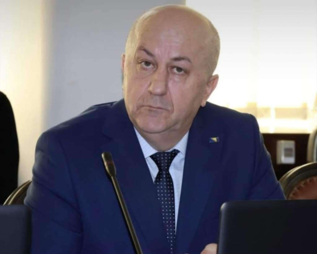 Lokmić: Poređenje vrhovnog komandanta ARBiH Alije Izetbegovića s Mladićem je uvreda
