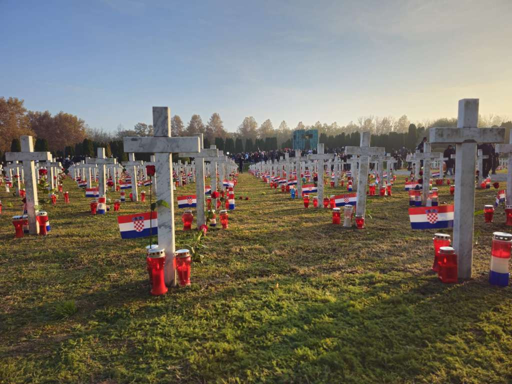 Vukovar: Indetificirane još dvije žrtve ekshumirane iz Petrovačke dole