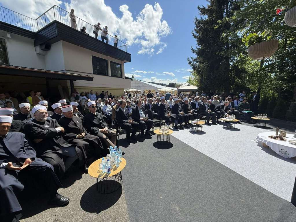 Svečano otvorena džamija u džematu Ricken u Švicarskoj: Ovdje izgrađujemo radine i poštene ljude