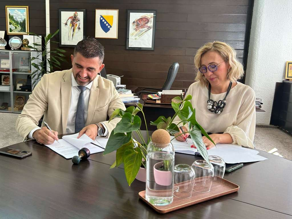 Pozder i Šabani potpisali Sporazum za unapređenje kvalitete zraka u ZDK vrijedan osam miliona eura