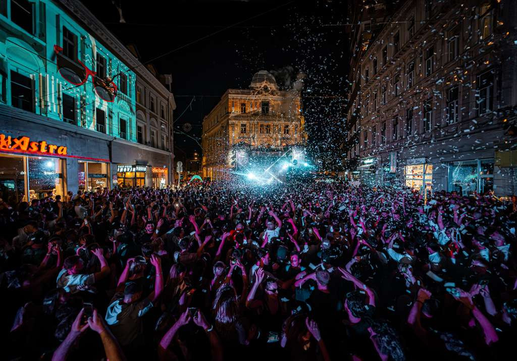 Show koji se ne propušta 22. augusta ispred Vječne vatre