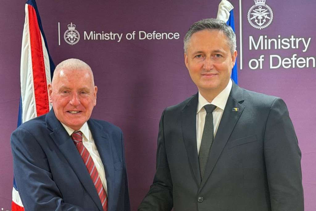 Bećirović i ministar odbrane Ujedinjenog Kraljevstva lord Coaker o jačanju OSBiH i ubrzanju NATO integracija