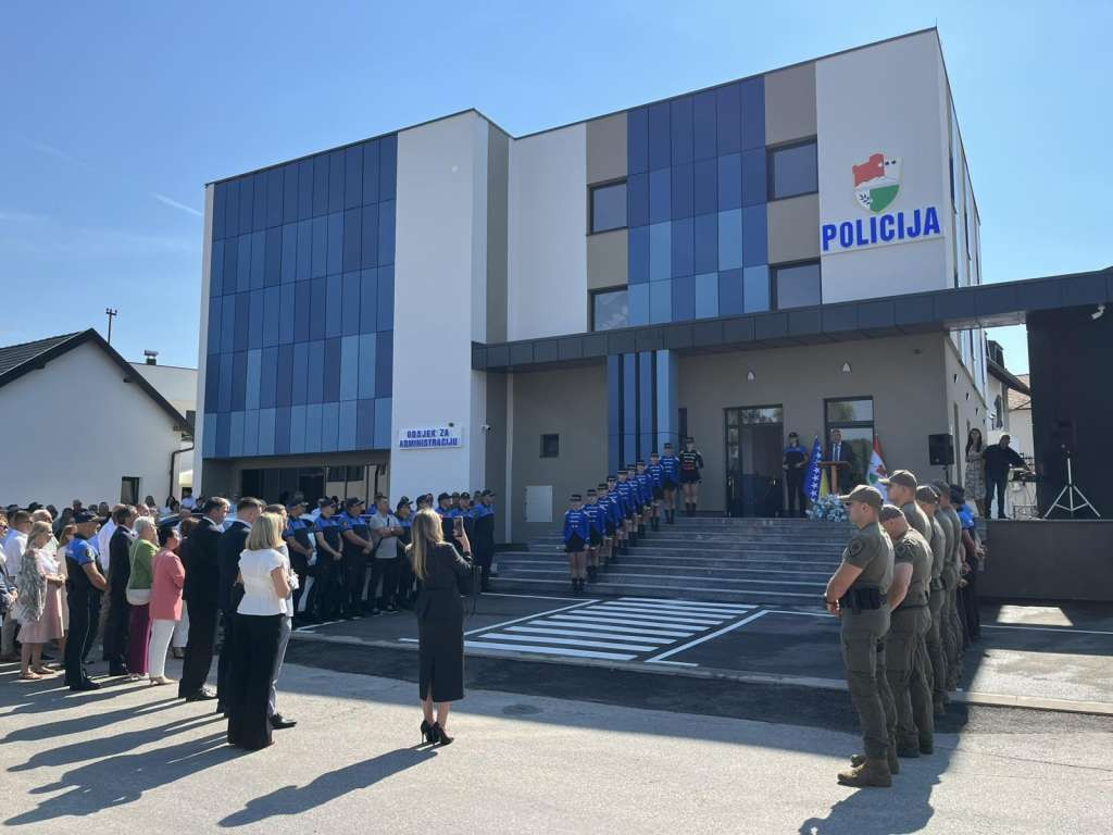 Otvorena nova zgrada Policijske stanice u Busovači