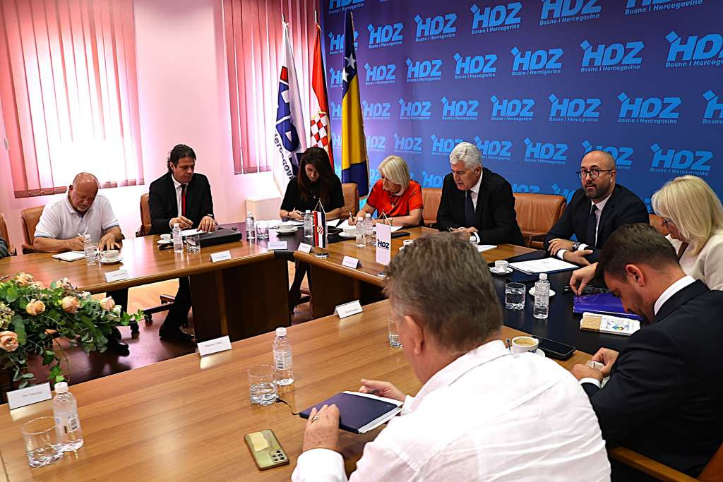 Predsjedništvo HDZ-a BiH: BiH pod mađarskim predsjedanjem mora otvoriti pregovarački proces s EU