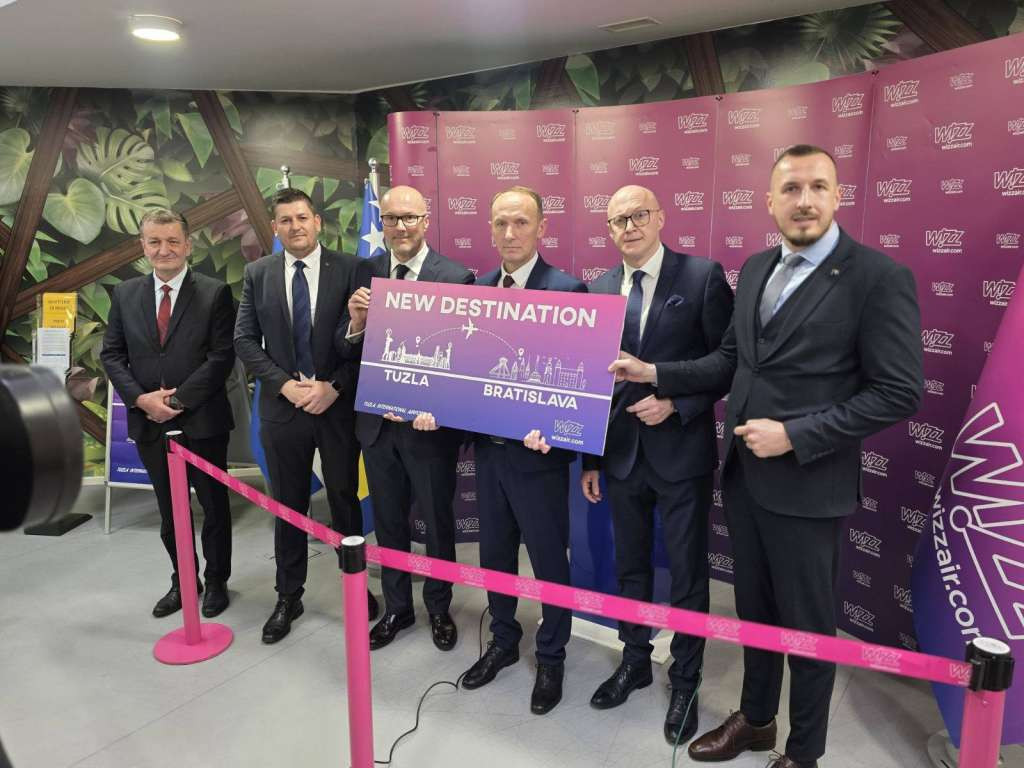 Tuzla dobila drugi bazni avion i novu liniju za Bratislavu