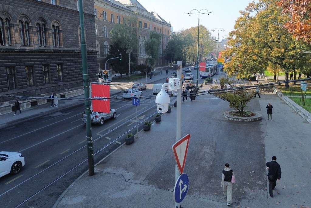 KS - U toku radovi na uspostavljanju sistema adaptivnog upravljanja saobraćajem