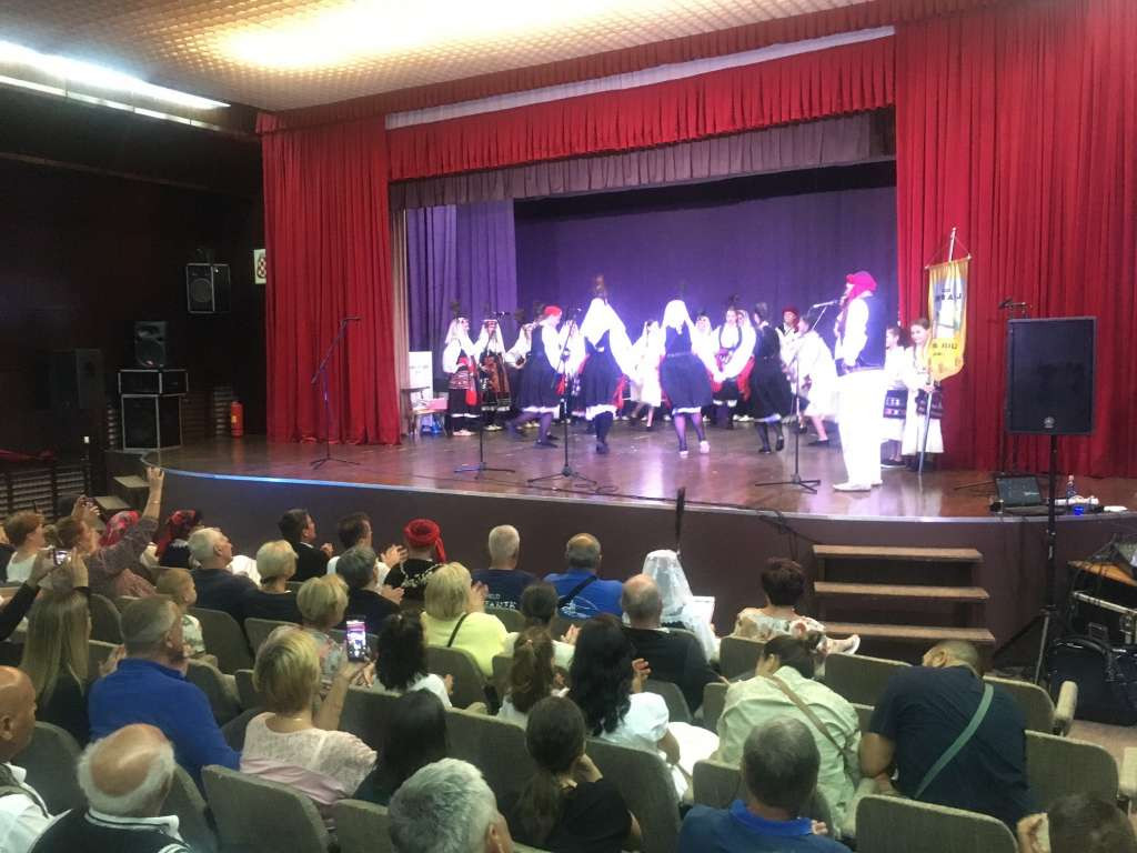 Međunarodna smotra folklora 'Kad zapivam niz livanjsku stranu'