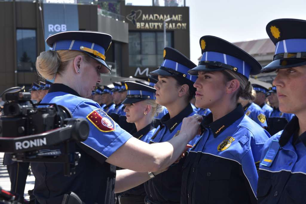 Svečanu policijsku zakletvu položilo 96 kadeta, od sutra u službi građana KS
