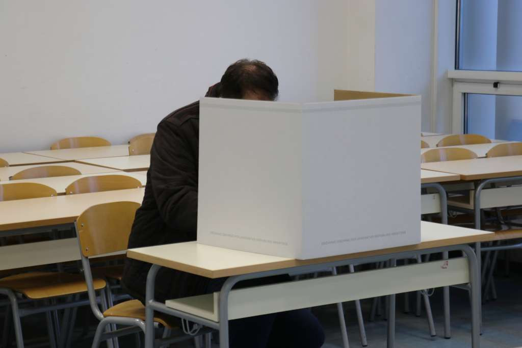 Prijevremeni izbori u Varešu: Pet kandidata u utrci za načelnika