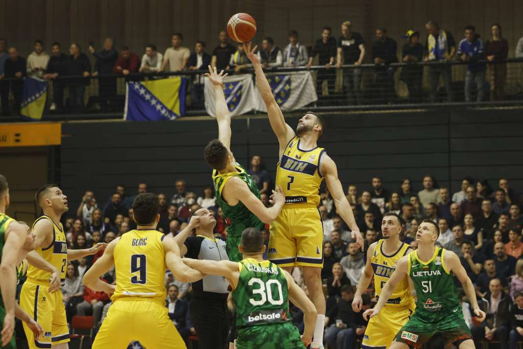 Košarkaši BiH okupljaju se u Tuzli uoči posljednja dva meča kvalifikacija