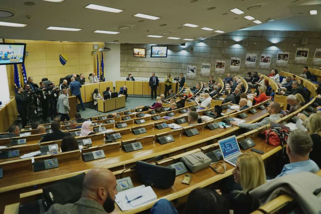 Danas redovna sjednica Predstavničkog doma Parlamenta FBiH, na dnevnom redu Nacrt zakona o gasu