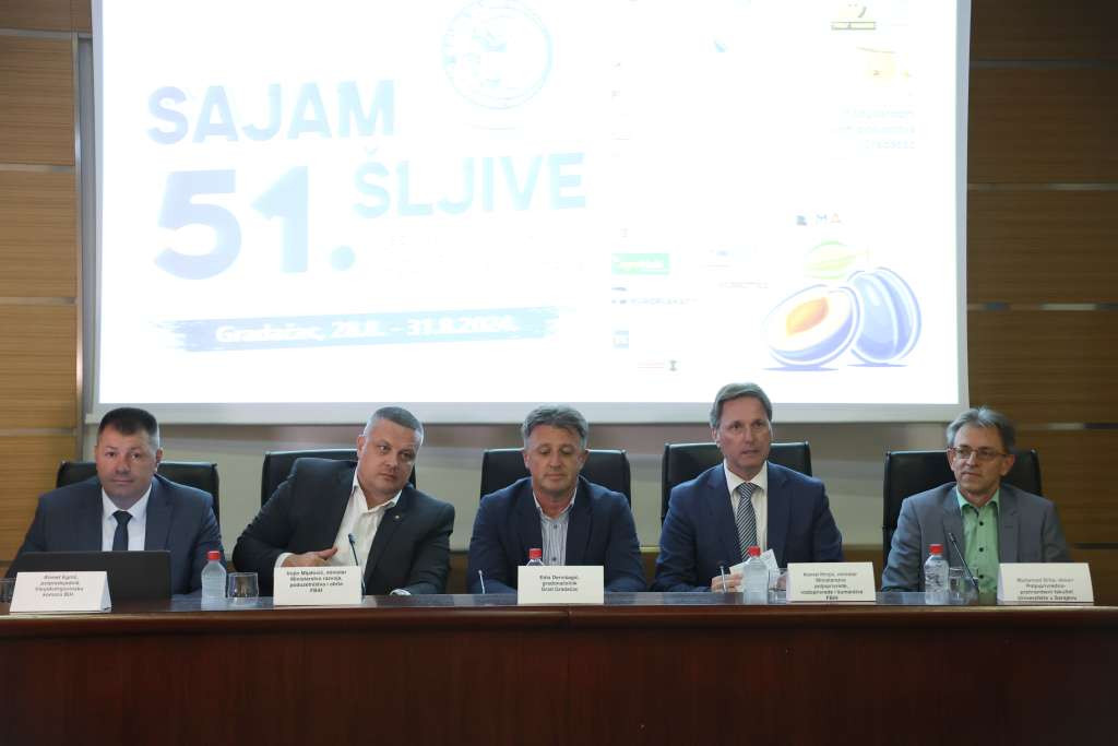 Na Sajmu šljive u Gradačcu od 28. do 31. augusta oko 300 izlagača iz šest zemalja