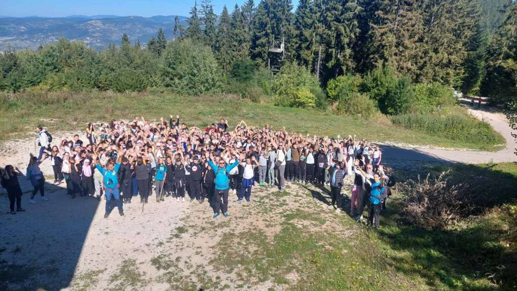 Počela „Škola planinarstva“, 4.067 učenika sedmih razreda na stazama Bjelašnice, Igmana i Trebevića
