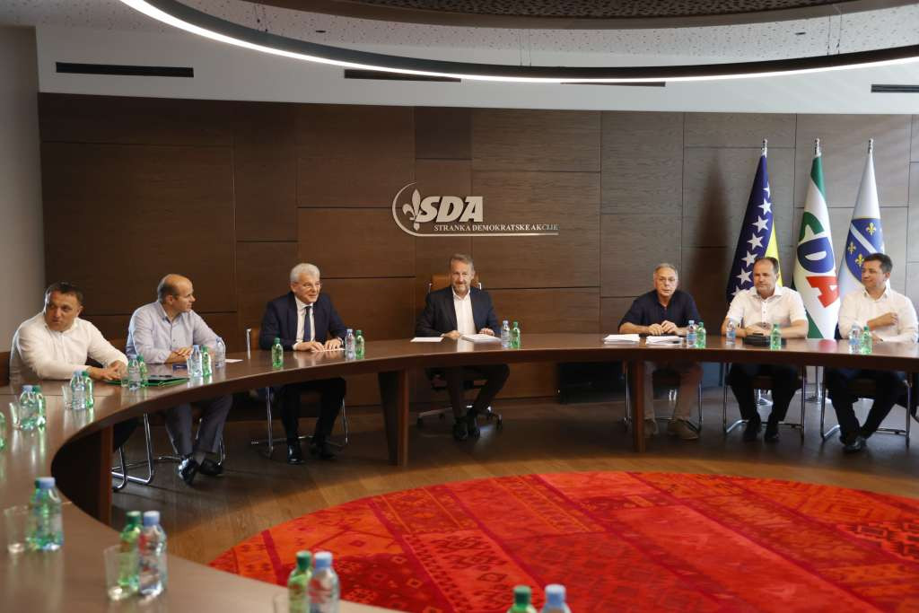 Kolegij SDA: PIC, OHR i pravosuđe moraju reagovati na Dodikove prijetnje