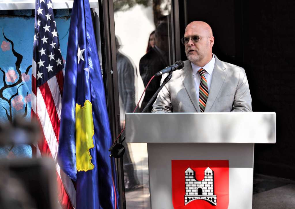 Hovenier: Zahtjevi SAD-a nisu nikakva vrsta pritiska na Vladu Kosova