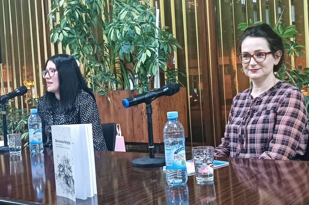 Zenička promocija savremene antologije bh. i crnogorske književnosti 'Drvo na brijegu'