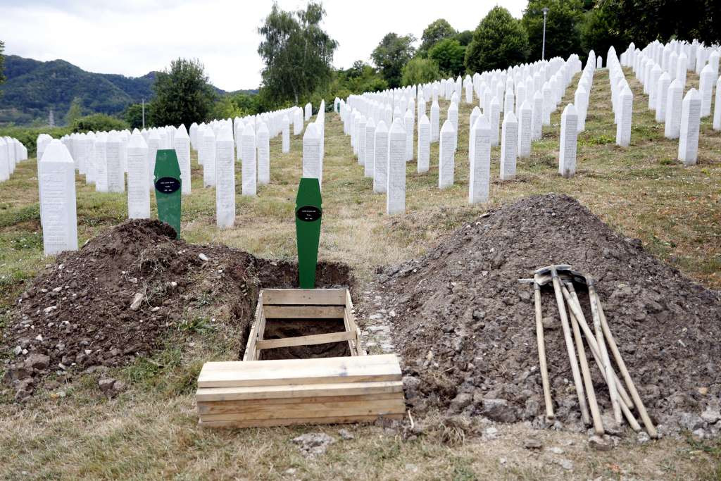 Bomberger: DNK dokazi osporavaju sve pokušaje negiranja genocida