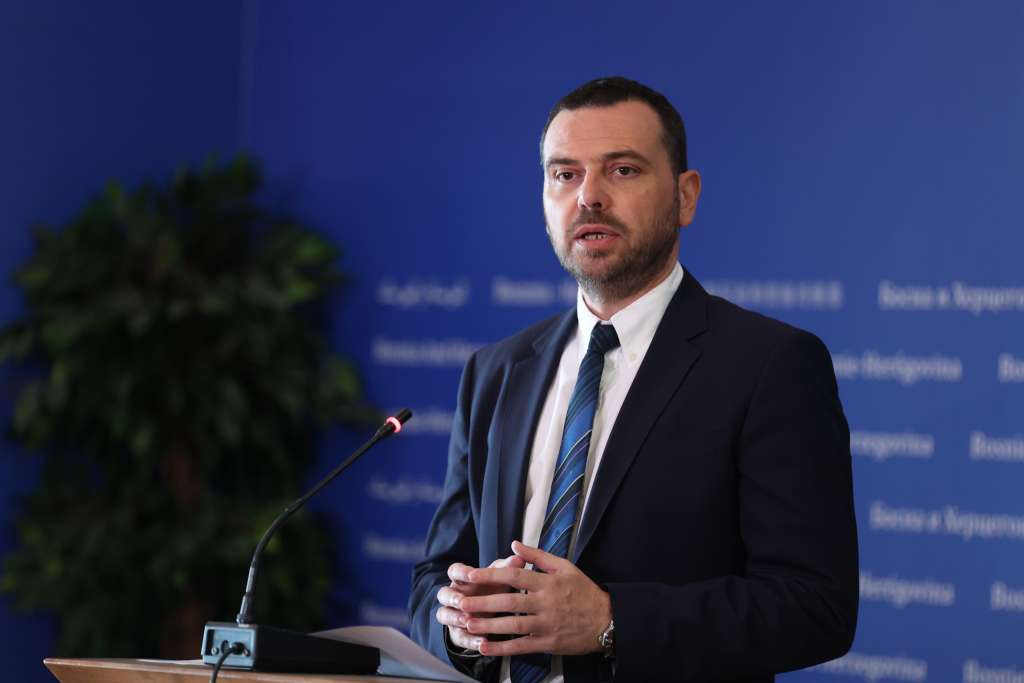 Magazinović: Iskustvo stradanja nas obavezuje da dignemo glas protiv agresije i ubijanja civila