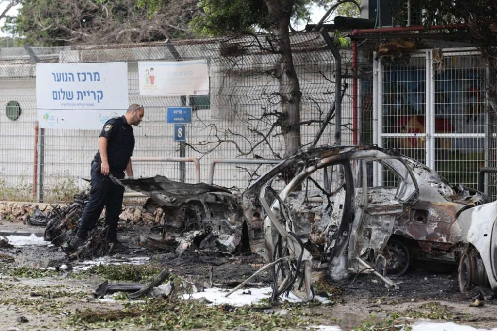 Iran napao Tel Aviv klaster bombama: 15 povrijeđenih