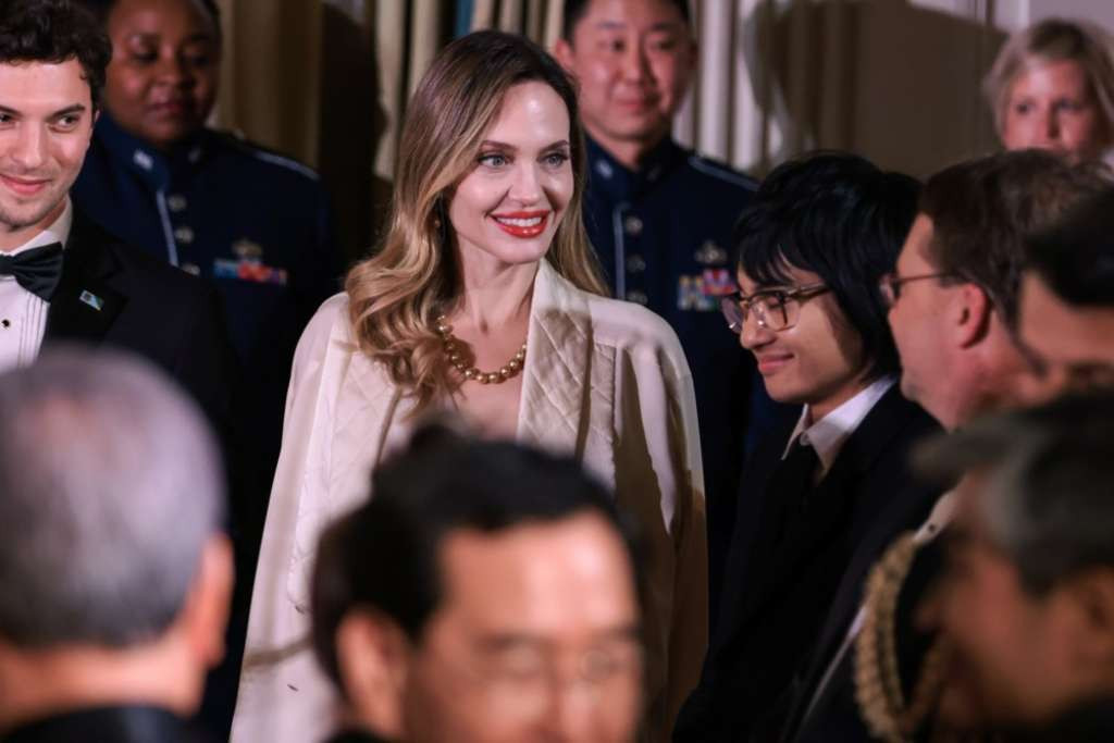 Angelina Jolie vraća se u središte pažnje na Venecijanskom festivalu kao Maria Callas