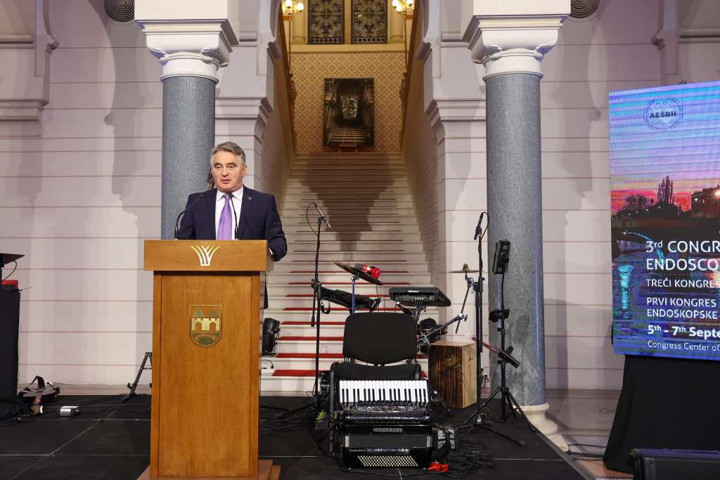 Komšić na Kongresu endoskopskih hirurga: Važno je da i BiH ide u korak s globalnim standardima