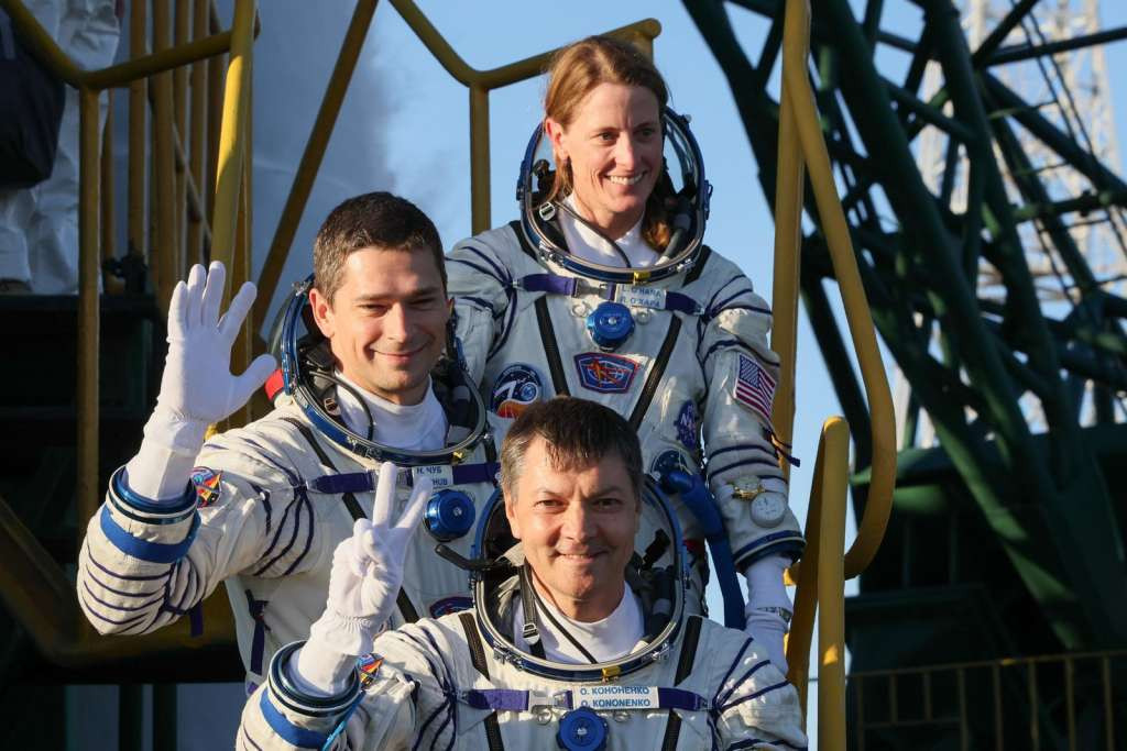 Ruska svemirska letjelica s rusko-američkom posadom lansirana prema ISS-u