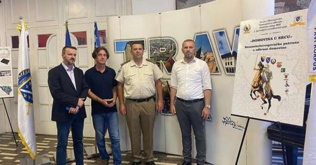 Otvorena Izložba 'Domovina u srcu' u Travniku