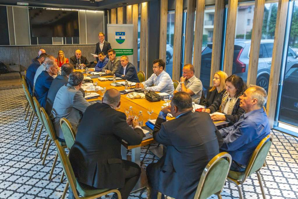 Okrugli sto o izazovima elektroenergetske mreže u Unsko-sanskom kantonu