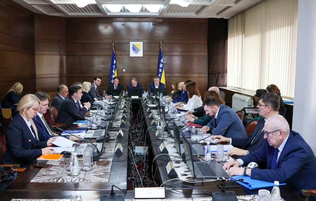 Vlada FBiH - 143 miliona KM za putnu infrastrukturu i izgradnju cesta