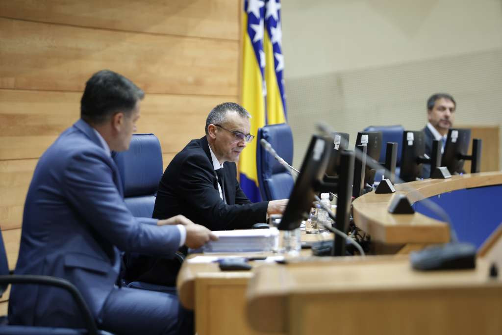 Nakon Doma naroda PSBiH i Predstavnički usvojio izmjene zakona, vojnici ostaju u službi do 49. godine