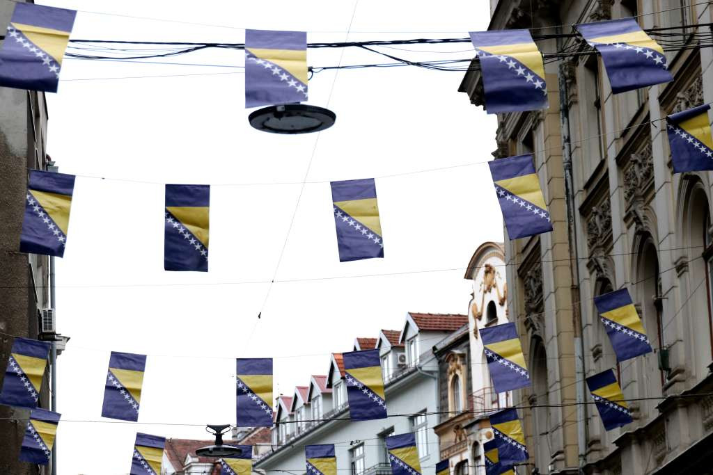 Počelo dekorisanje sarajevskih ulica povodom Dana državnosti BiH