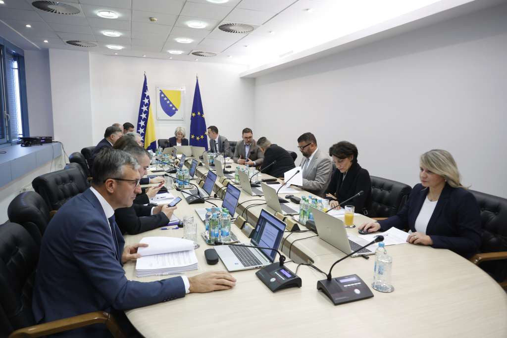 Vijeće ministara BiH - Odluka o raspodjeli 20.397.017,38 KM za poplavljena područja