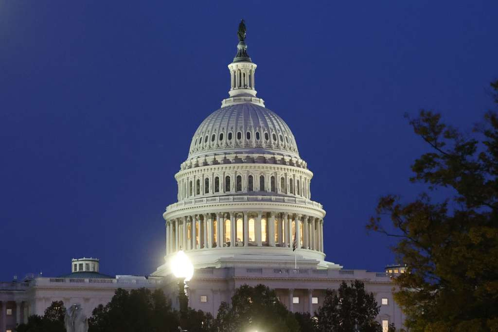 Američkoj vladi prijeti zatvaranje ako Kongres ne postigne dogovor o privremenom finansiranju