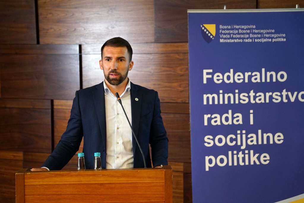 Unapređenje pravnog okvira o profesionalnoj rehabilitaciji i zapošljavanju osoba s invaliditetom