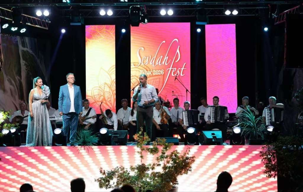 Sevdahom otvoren 32. Internacionalni Festival ljubavi u Bihaću