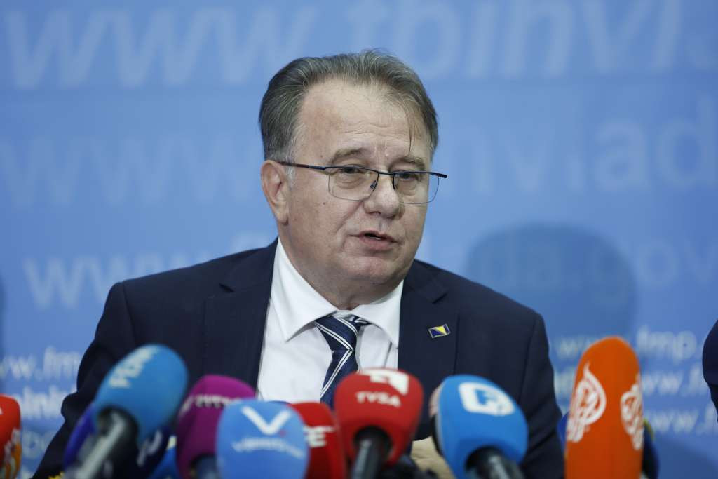 Nikšić: Vlada pokazuje odgovornost prema penzionerima, radimo na usvajanju novog zakona