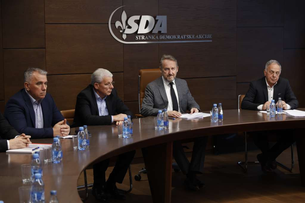 SDA: Dodik spreman da ugrozi mir, ali i da mlade Srbe pošalje u zatvor