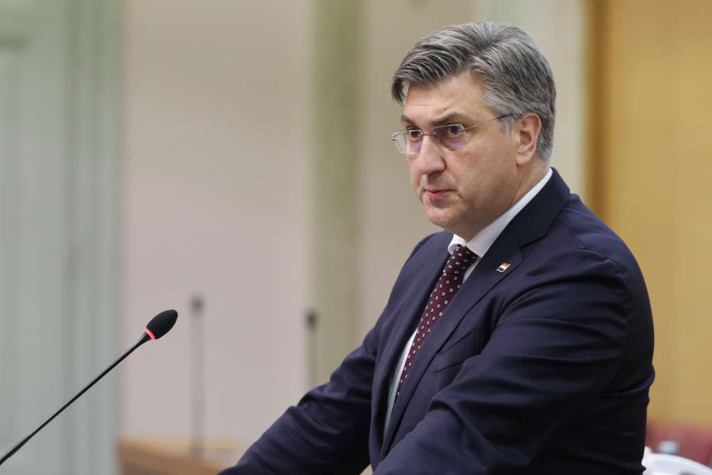 Plenković: Nakon uvođenja eura naplaćeno 243.000 eura kazni