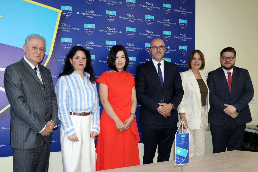 Buhač i Bevanda s veleposlanikom Slovačke u BiH o suradnji