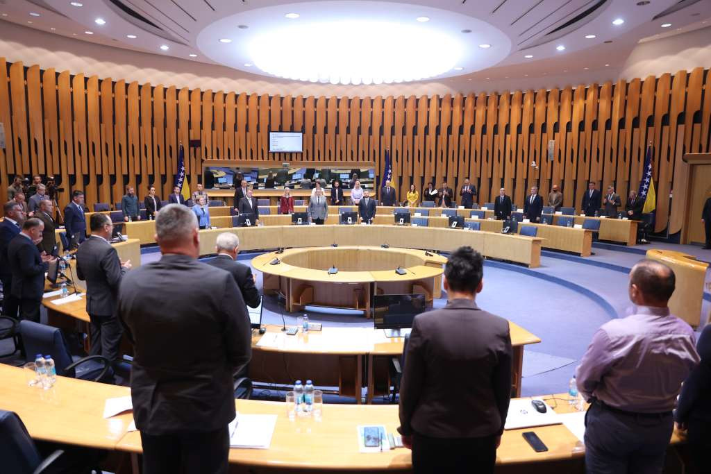 Dom naroda PSBiH nema kvorum za rad, nisu došla tri delegata iz SNSD-a