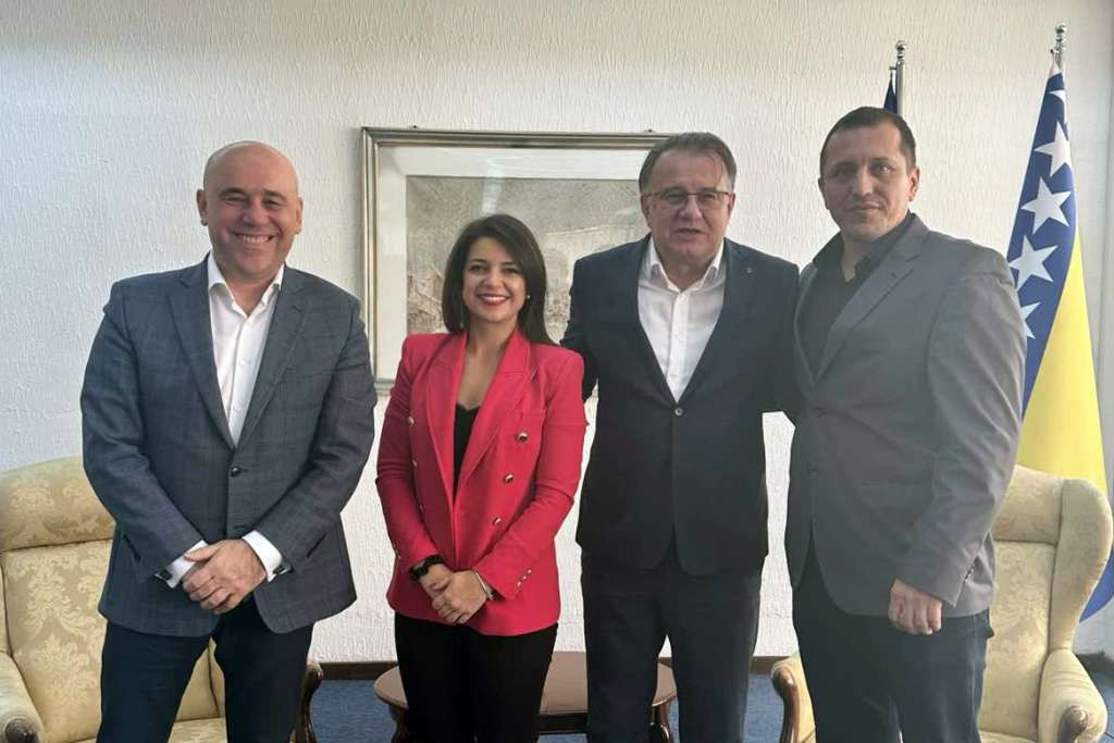 Nikšić primio delegaciju FK Željezničar - Opredjeljenje Vlade da pruža kontinuiranu podršku unapređenju sportske infrastrukture u FBiH