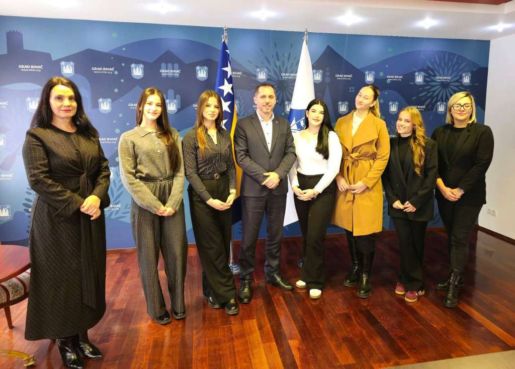 Grad Bihać podržao projekt Muzeja ratnog djetinjstva „Mirovne priče“